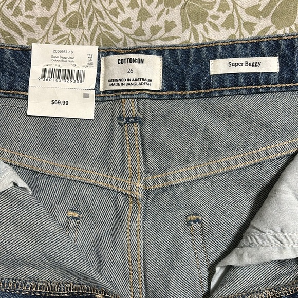 Cotton:On
Super Baggy Jean
Women’s size 26 - Picture 2 of 5